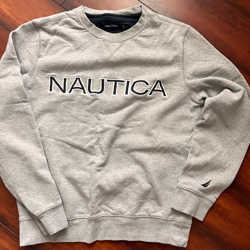 Men’s unisex size small Gray Nautica Sweatshirt